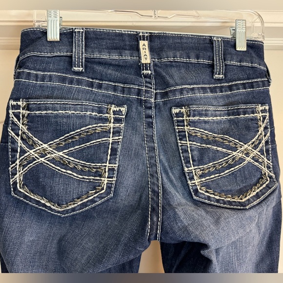 Ariat R.E.A.L. Mid Rise Stretch Entwined Boot Cut Jean in 27R - Picture 5 of 8